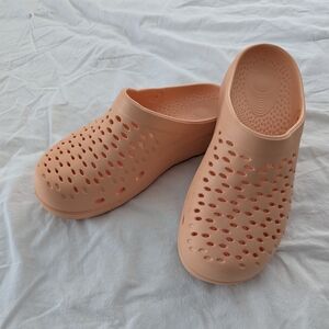 Revitalign Fusion Vitality Clogs